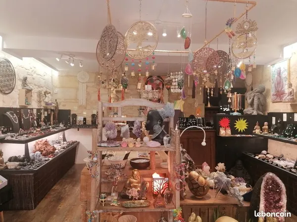 Fond de commerce-Mineraux, Bijoux, Fossiles & décoration - Saint-Emilion