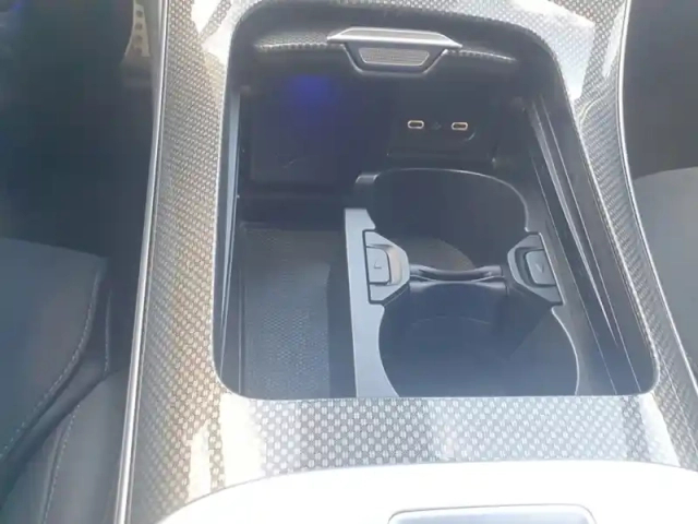 Mercedes Classe C 200 d berline amg lin — photo 15