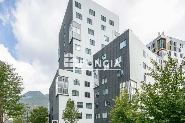 Appartement 1 pièce 37 m²