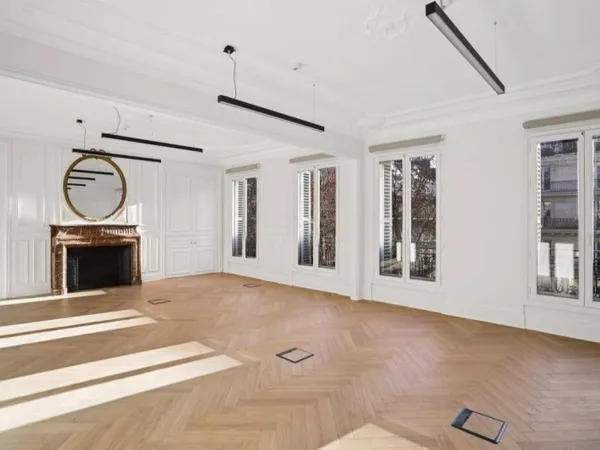 Bureaux 481 m²