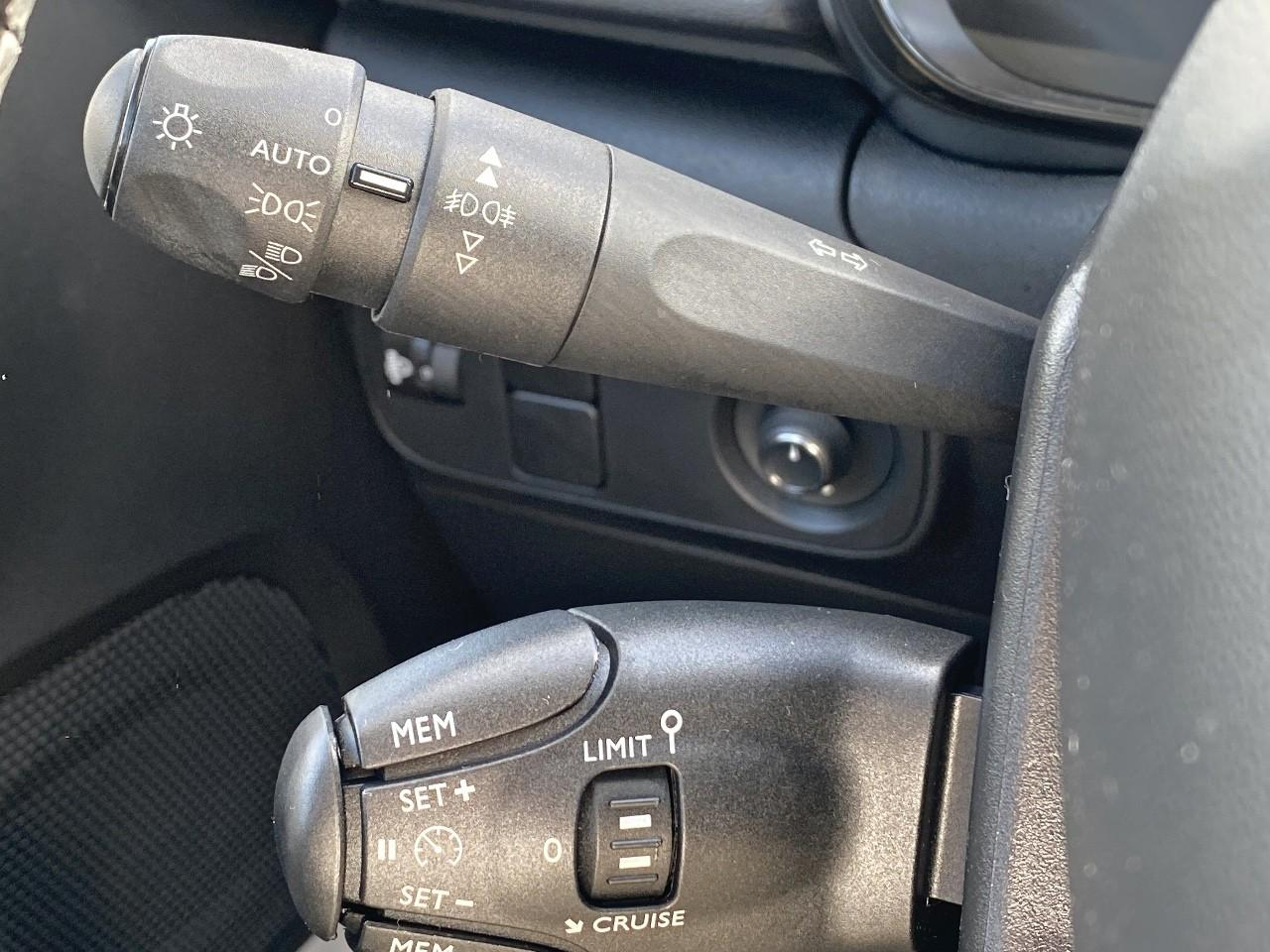 Citroën C3 1.2 puretech 83ch s&s shine — photo 16