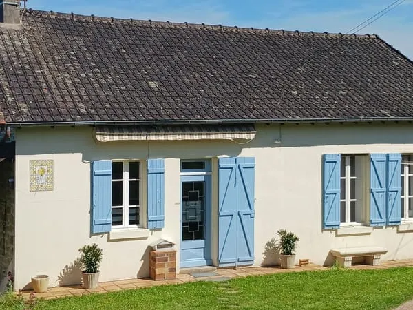 Vivre au coeur du Morvan : authentique maison française avec logement indépendant pour les invités