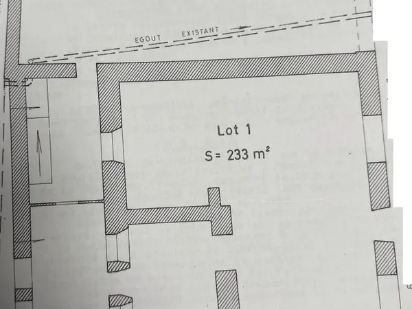 Surface de 200 m2 à aménager