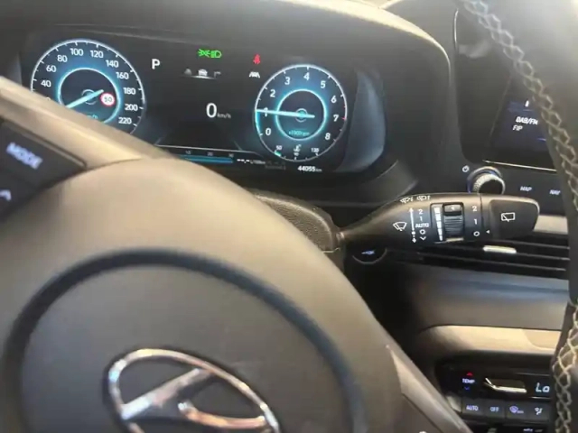 Hyundai I20 1.0 t-gdi 100 dct-7 hybrid 48v — photo 29