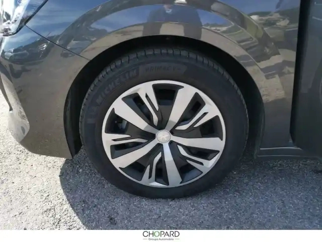 Peugeot 208 puretech 100 s&amp;s bvm6 — photo 28