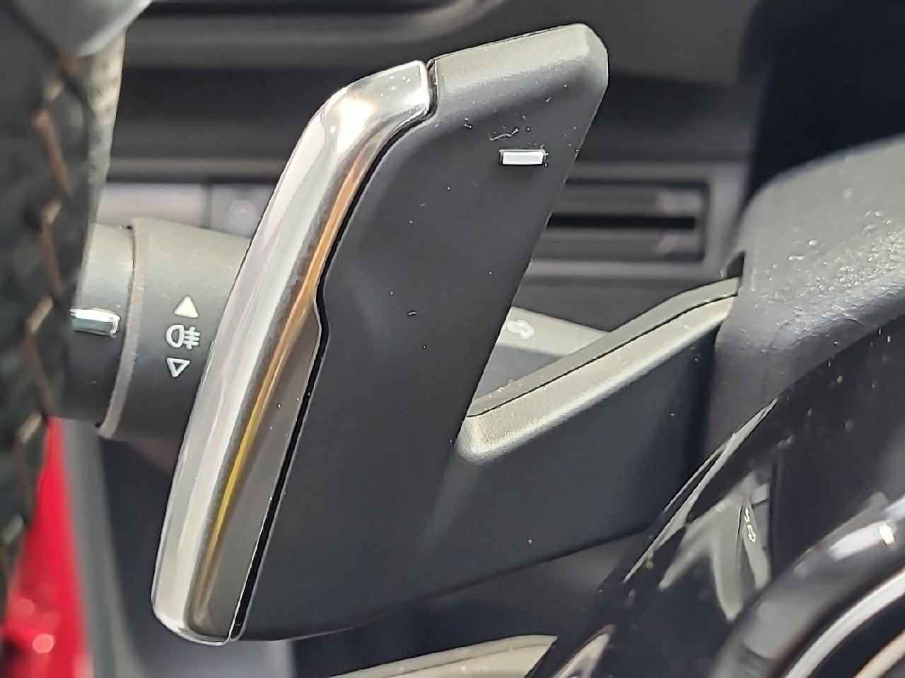 Peugeot 3008 puretech 130ch s&s eat8 gt — photo 29
