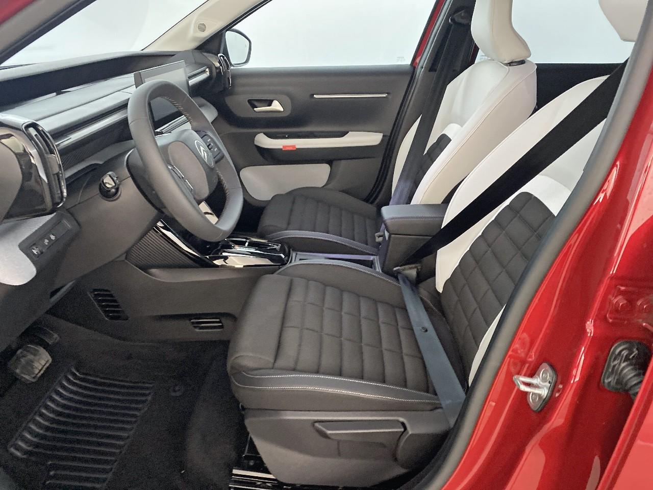 Citroën C3 Aircross hybride 145 ch aut max — photo 9