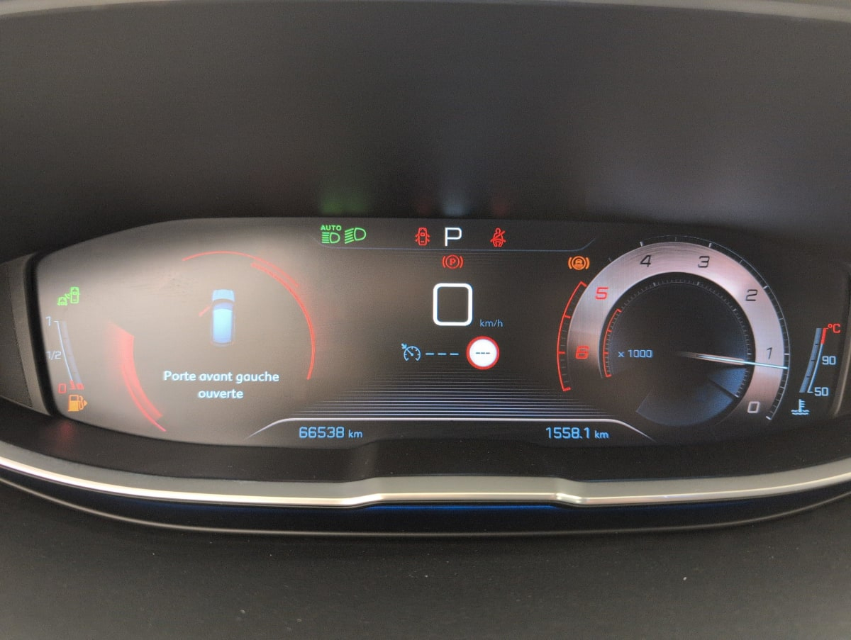 Peugeot 3008 — photo 22