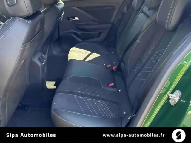 Opel Astra sports tourer 1.2 turbo hybride 145 ch automatique — photo 43
