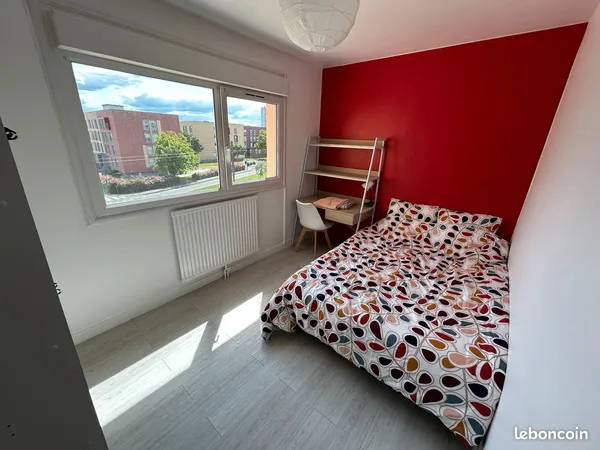 Chambre meublée dans coloc tout confort de 80m2
