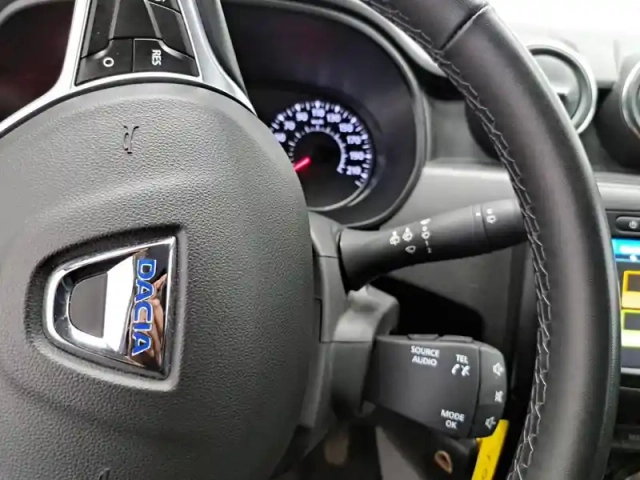 Dacia Duster blue dci 115 4x2 — photo 31