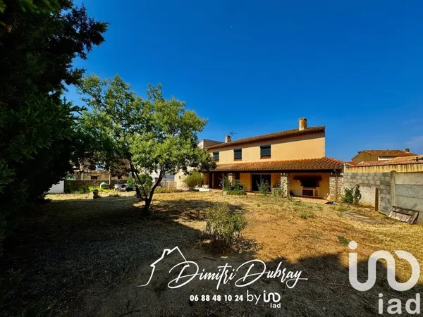 Maison 8 pièces 300 m²