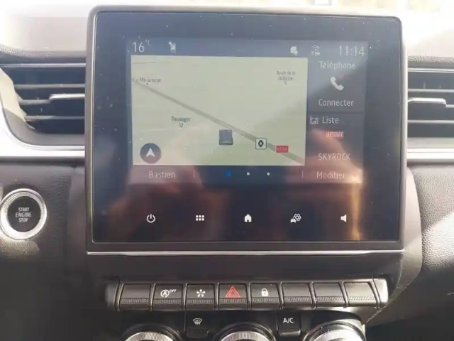 Renault Captur mild hybrid 140 — photo 78
