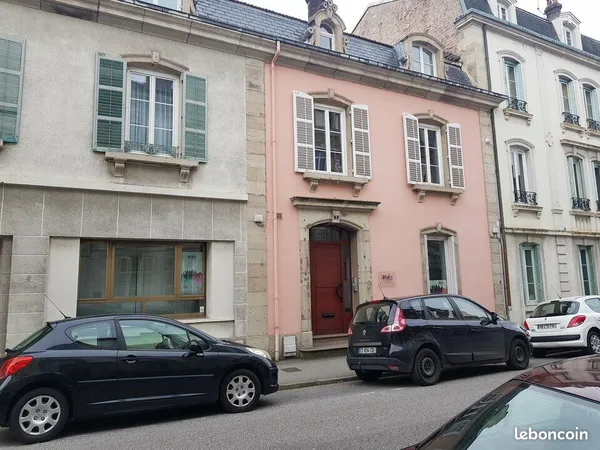 Bureaux 248 m²