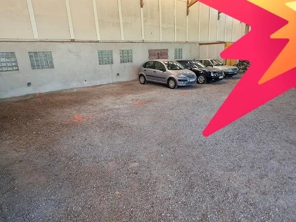 Parking / emplacement / stockage / hivernage