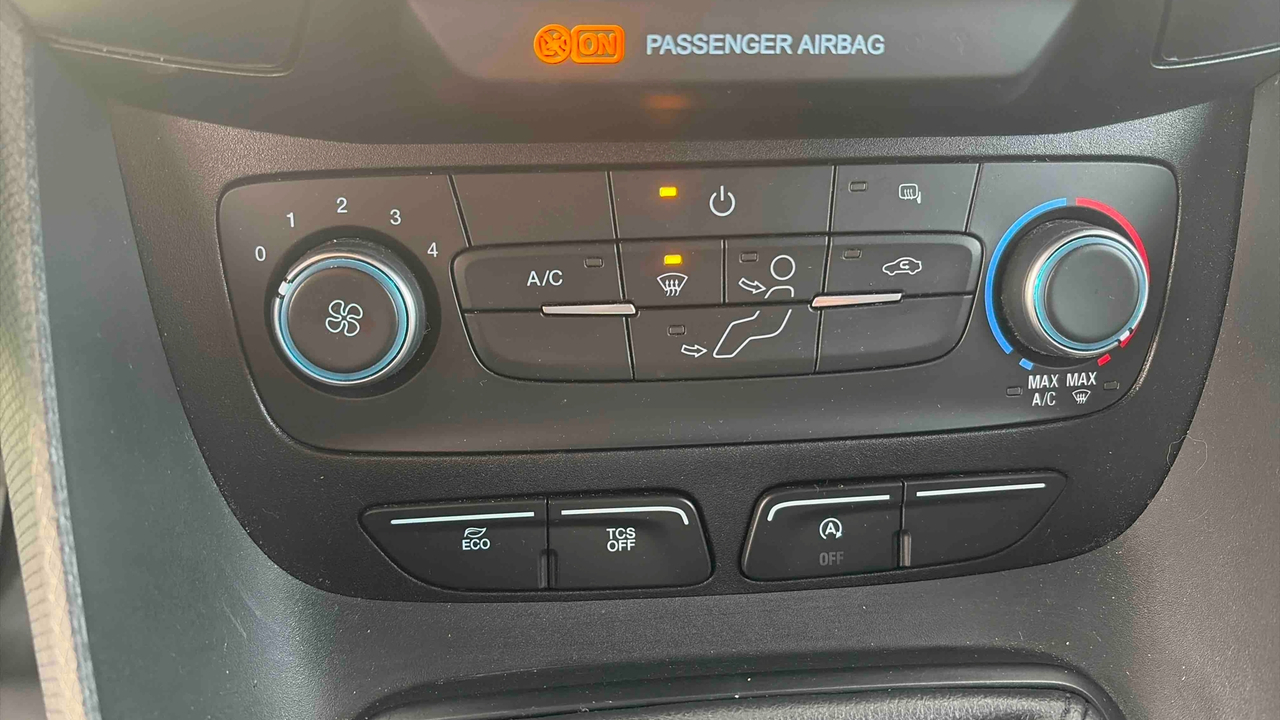 Ford TRANSIT CONNECT FGN L1 1.0E100 E85 S&amp;S — photo 16