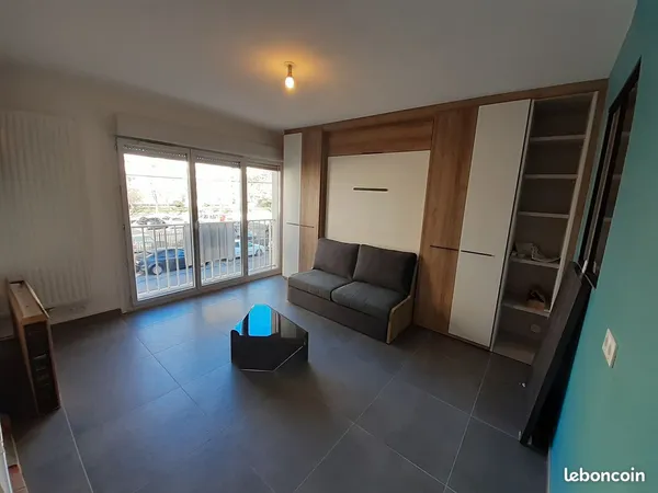 Studio oullins appartement