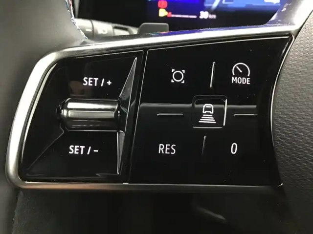 Renault Austral nouveau full hybrid e-tech 200 ch esprit alpine — photo 24