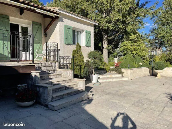 Maison 4 pièces 92 m²