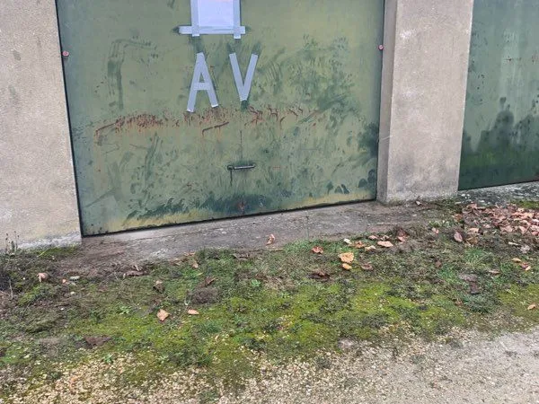 Garage et parking Vente La Chapelle-Saint-Luc 8500€