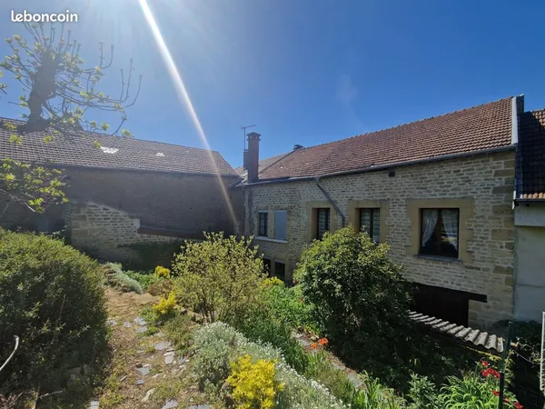 Maison 6 pièces 104 m²