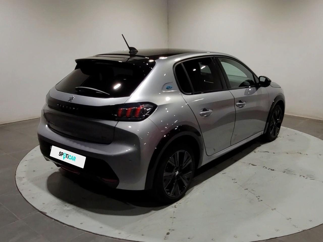 Peugeot 208 electrique 50 kwh 136ch gt — photo 5