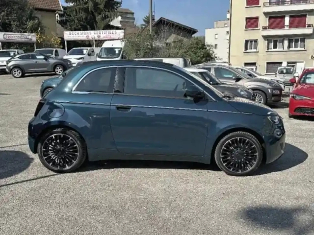 Fiat 500 c e 118ch icône plus (step1) 2021 — photo 4