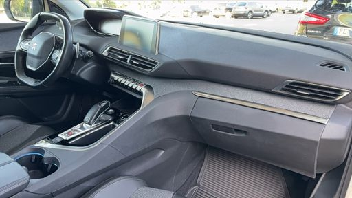 Peugeot 5008 1.5 BlueHDi 130 EAT8 - Allure – 2020 – 120169 km – Diesel – Boîte Automatique — photo 21