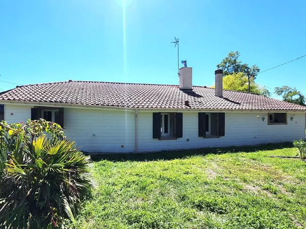 Maison 100 m² - 4 chambres - Terrain 1140m²