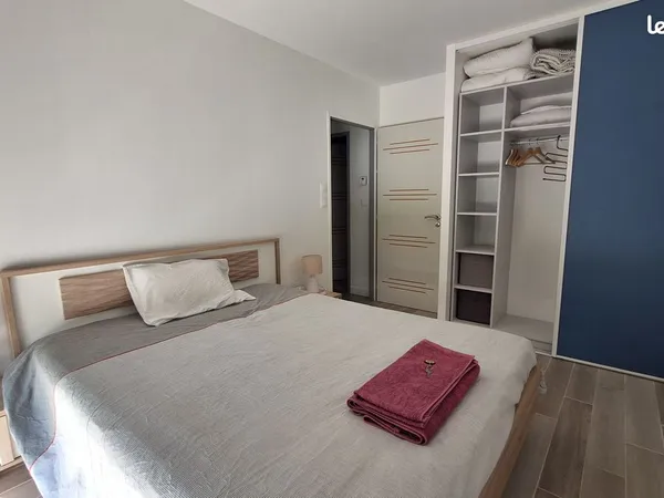 Chambre en colocation dans maison