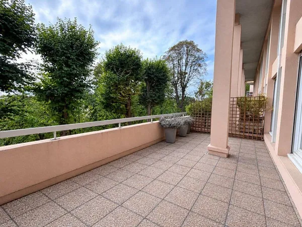 Duplex 6 pièces 139 m²