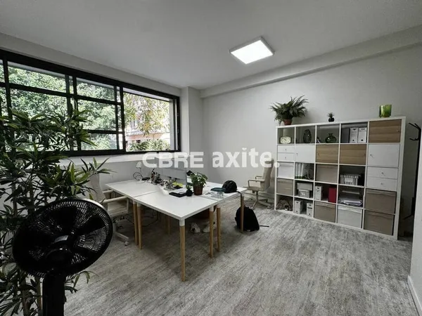 Bureaux 130 m²