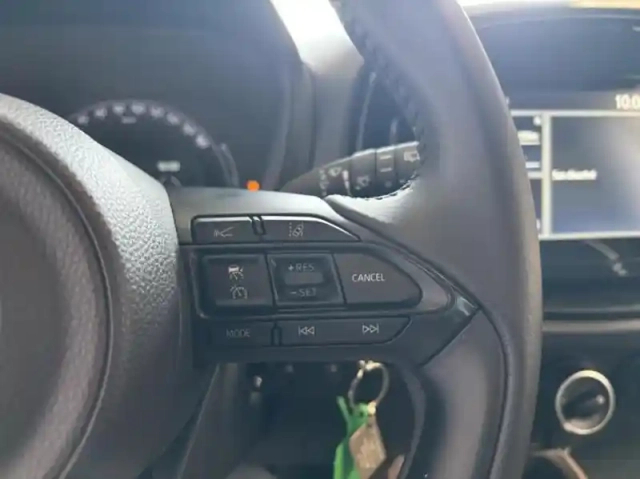 Toyota Aygo x 1.0 vvt-i 72ch design s-cvt — photo 10