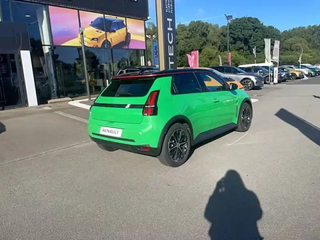Renault 5 renault  e-tech electrique 10 ch autonomie confort — photo 3