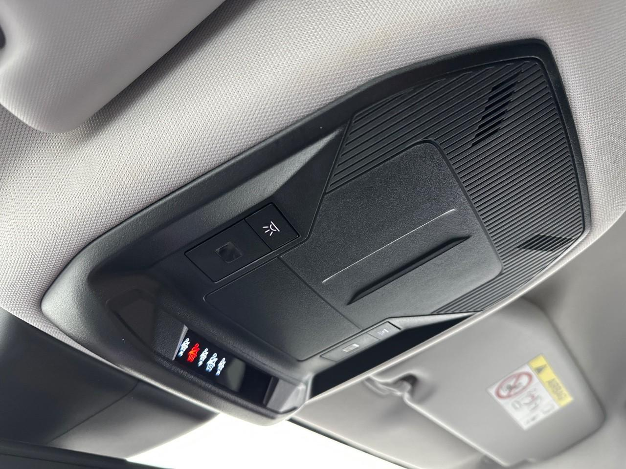 Peugeot 308 phev 180 e-eat8 allure — photo 32