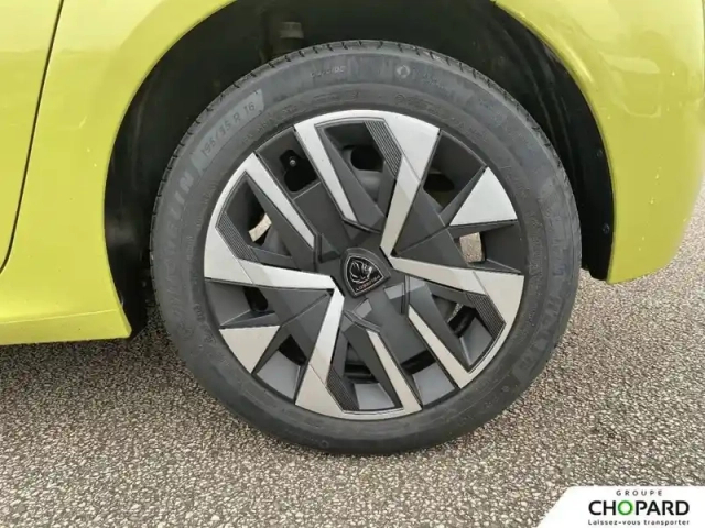 Peugeot 208 puretech 100 s&amp;s bvm6 — photo 43