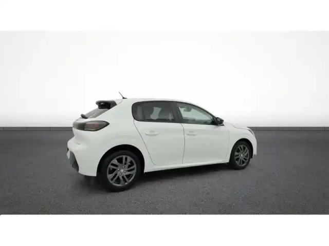 Peugeot 208 puretech 100 s&amp;s bvm6 — photo 9