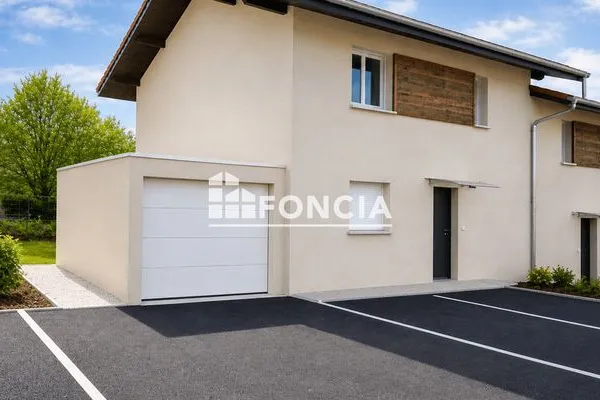 Maison 4 pièces 94 m²