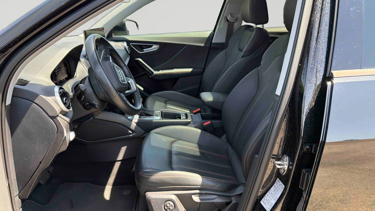 Audi Q2 35 TFSI 150 S tronic 7 — photo 27