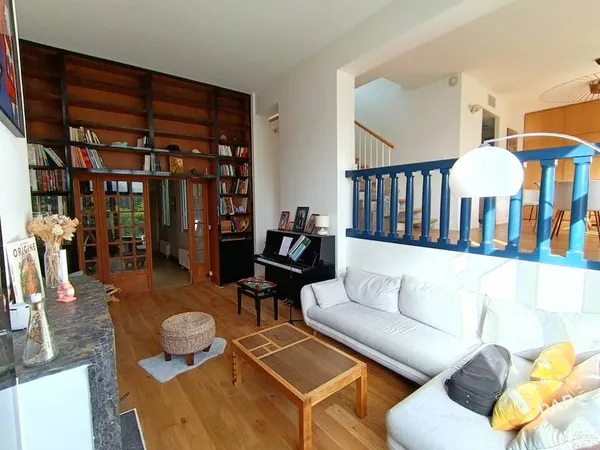 Maison 8 pièces 184 m²