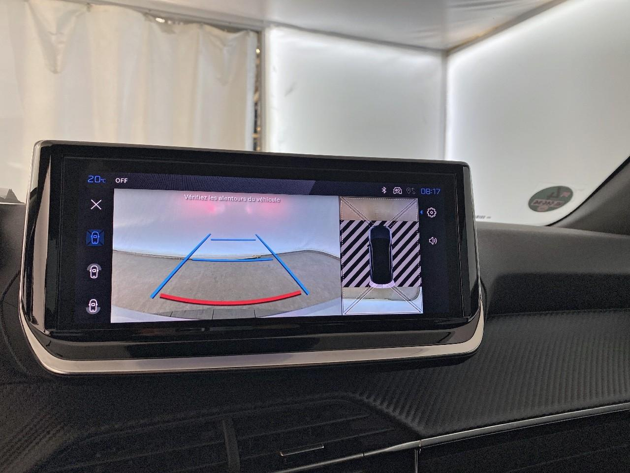 Peugeot 2008 hybrid 145 ch e-dcs6 allure — photo 17