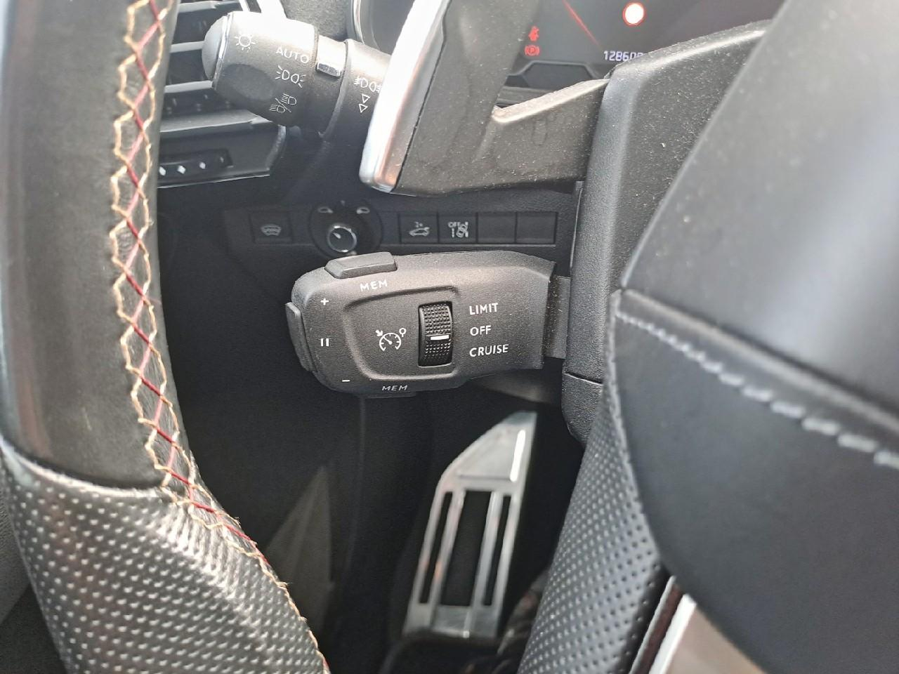 Ds Ds 7 crossback crossback bluehdi 180 eat8 performance line+ — photo 16