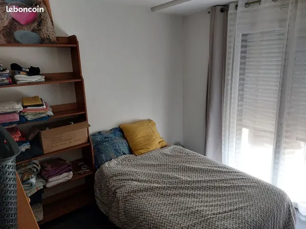 Chambre meublée étudiant