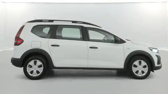 Dacia Jogger eco-g 100 5 places — photo 15