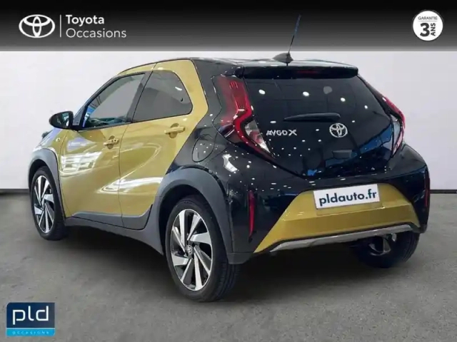 Toyota Aygo X 1.0 vvt-i 72ch collection my23 — photo 2