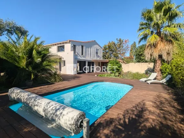 Maison 6 pièces - 152.70 m2 - LATTES