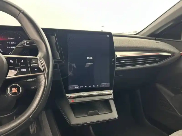 Renault Megane e-tech ev40 130ch standard charge — photo 42