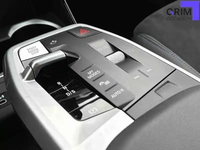 Bmw X1 xdrive 25e 245ch dkg7 — photo 9