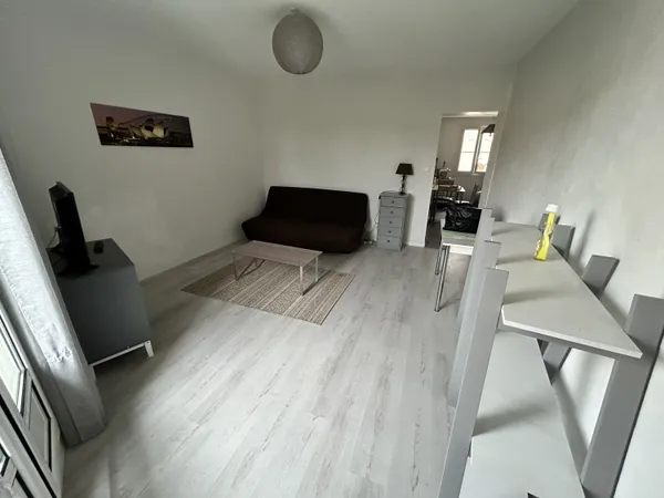 Loue appartement