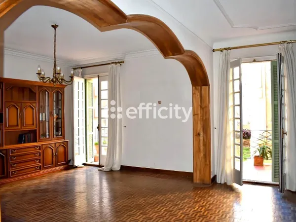 Appartement 3 pièces 132 m²